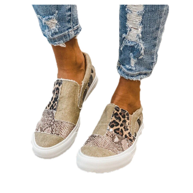 Damen Slip-On Sneakers mit trendiger Tierfell-Optik und flexibler Sohle Stalluxe