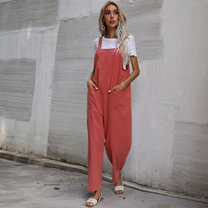 Damen Lässiger Jumpsuit mit praktischen Taschen und verstellbaren Trägern Stalluxe
