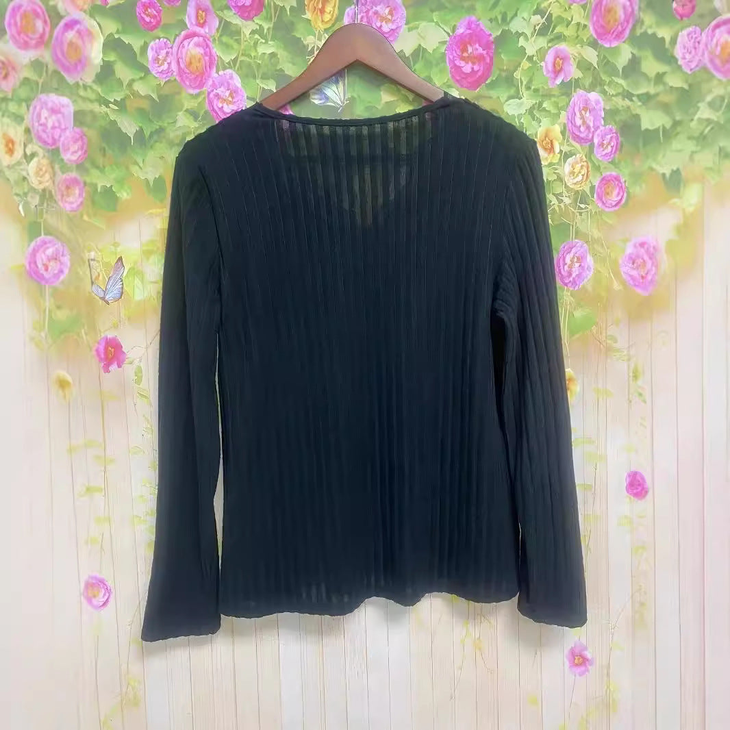 Damen Langarmshirt mit elegantem Spitzenausschnitt und Rippstruktur Stalluxe