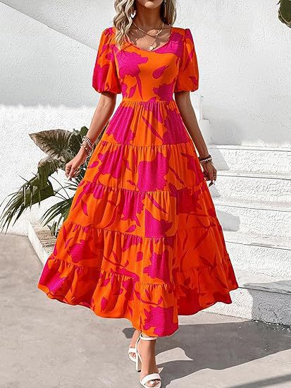 Damen Maxikleid mit schwingendem Saum und floralem Muster Stalluxe
