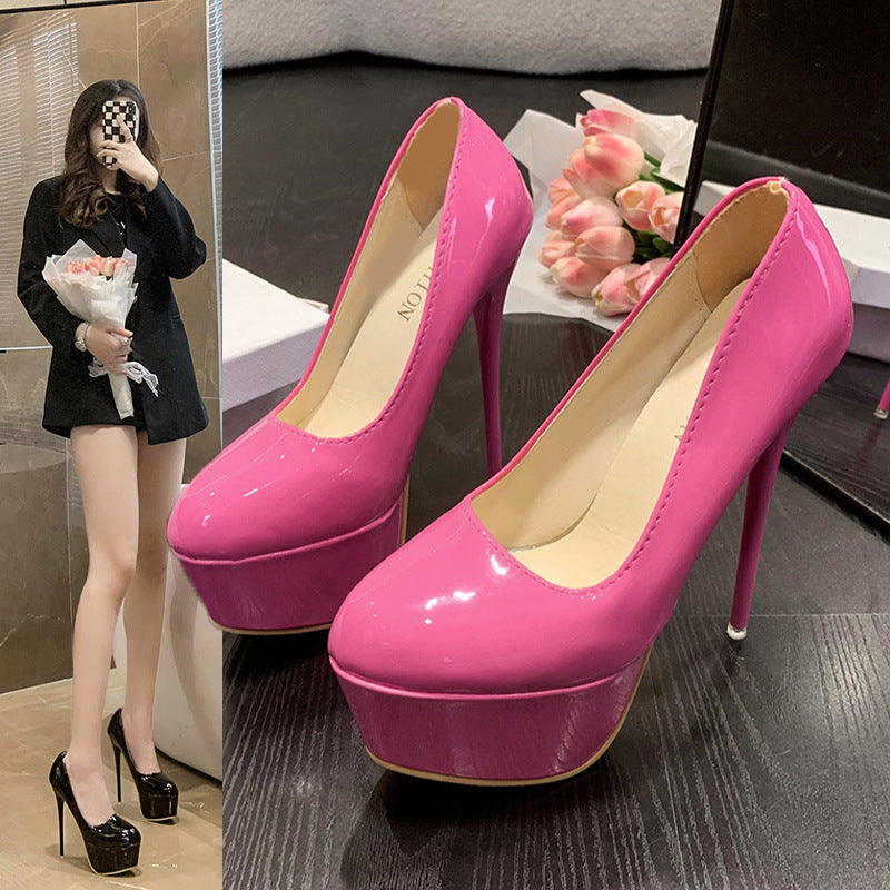 Damen Plateau-Pumps mit glänzendem Obermaterial und hohem Stiletto-Absatz Stalluxe