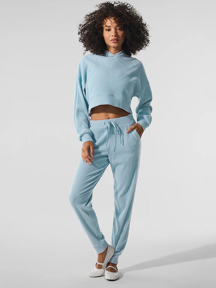 Damen lässiger cropped Hoodie und feine Jogginghose Stalluxe