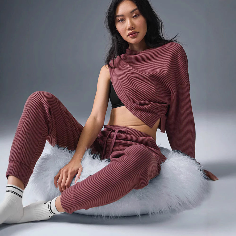 Damen lässiger cropped Hoodie und feine Jogginghose Stalluxe