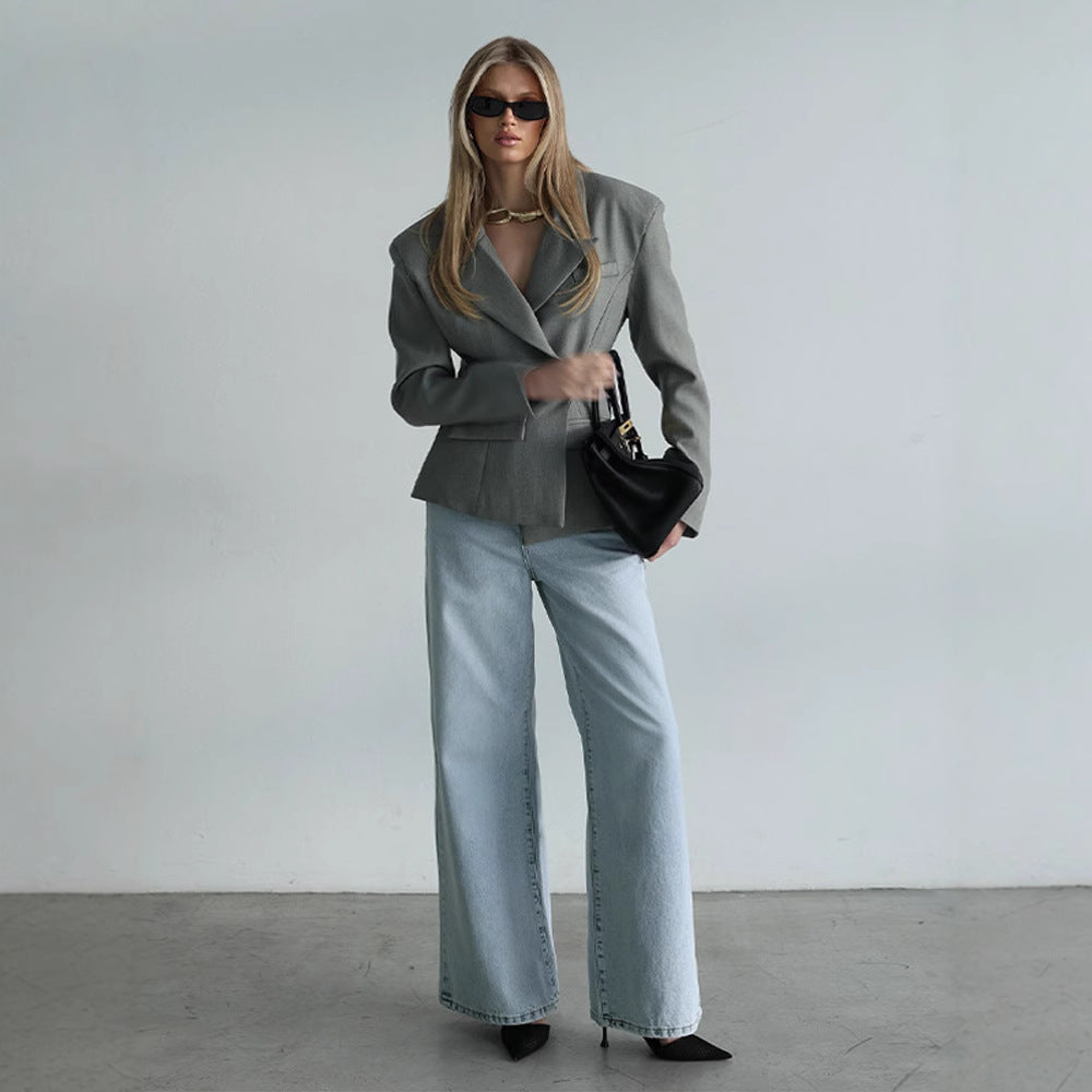 Damen Modischer Blazer mit tailliertem Schnitt und dekorativen Taschen Stalluxe
