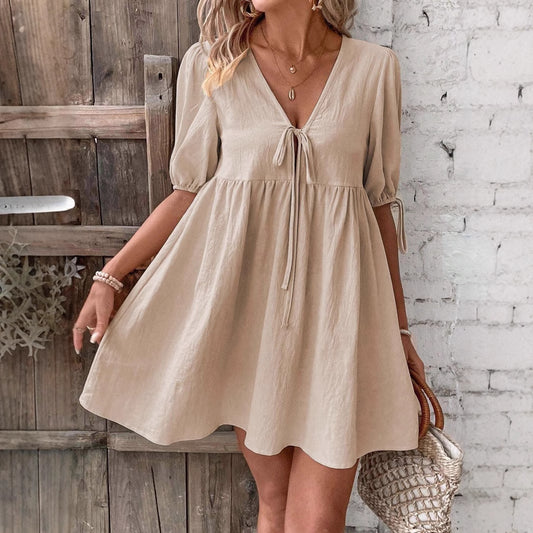 Damen luftiges Sommerkleid mit V-Ausschnitt und Raffungen Stalluxe