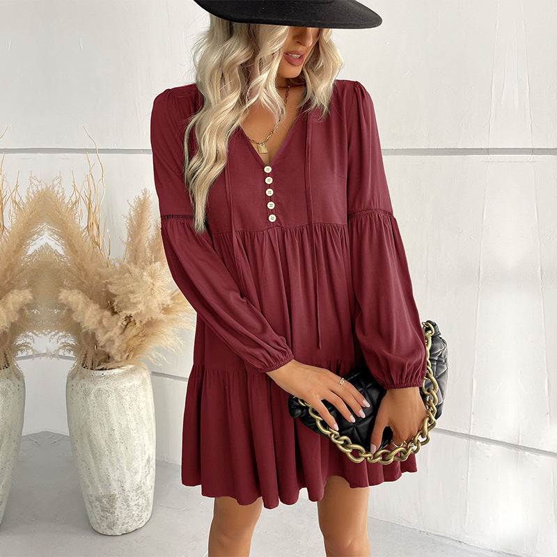 Damen lässiges Tunika-Kleid mit Knopfdetail und Volant-Design Stalluxe