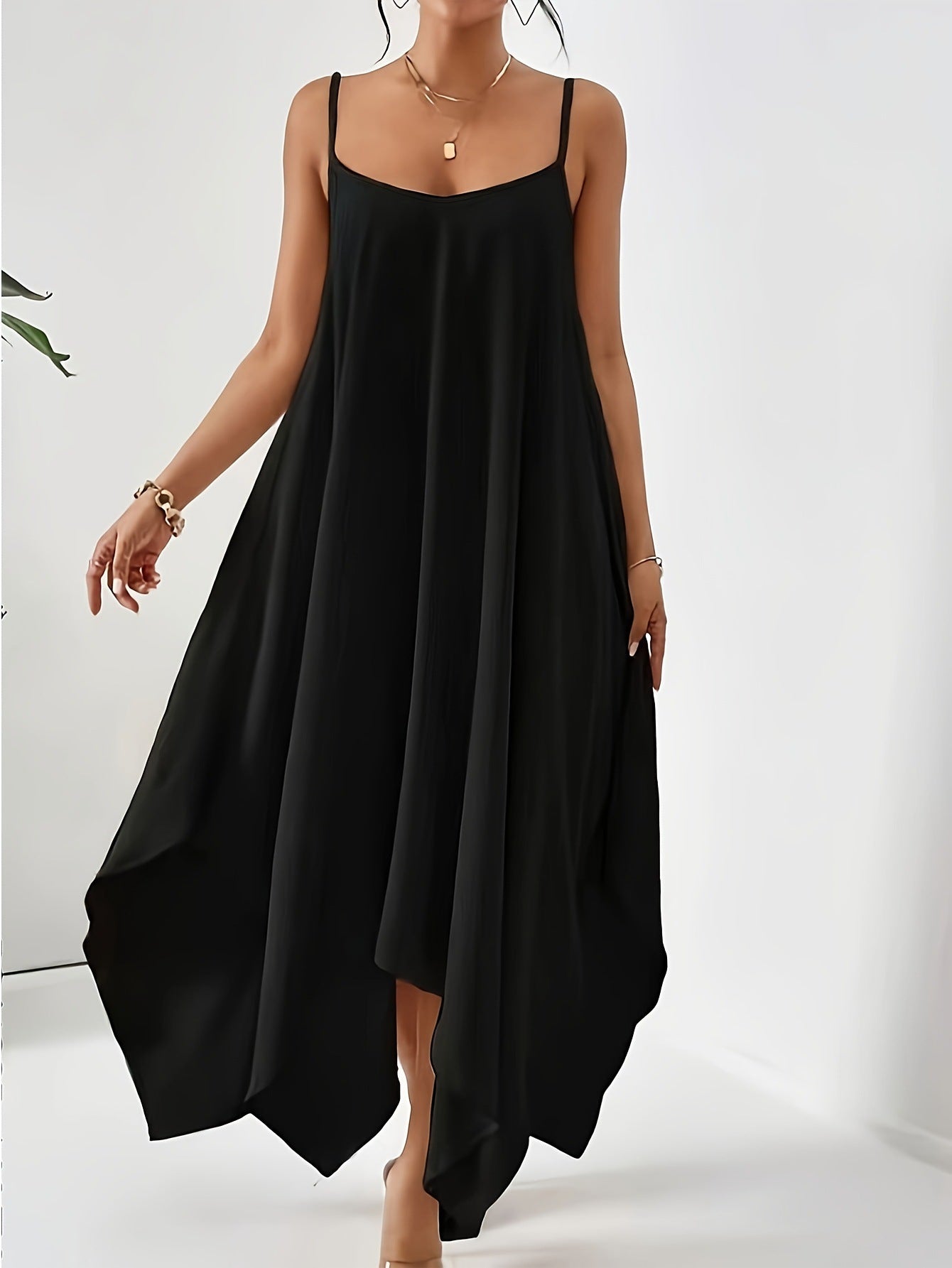 Damen Luftiges Spaghettiträger-Kleid mit asymmetrischem Saum und weichem Stoff Stalluxe