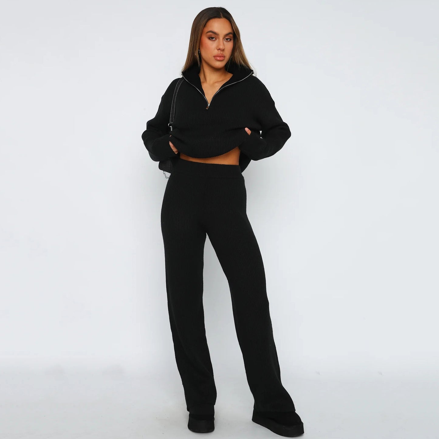 Damen kuscheliges Strick-Loungewear-Set mit hoch geschlossenem Kragen Stalluxe