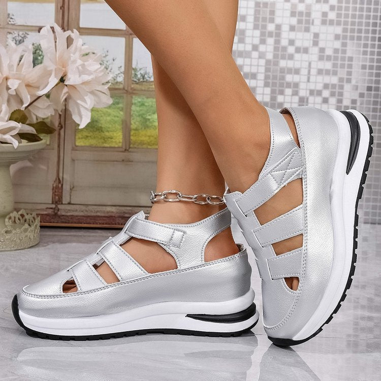 Damen Sportliche Sandalen mit modischem Riemendesign und bequemer Plateausohle Stalluxe