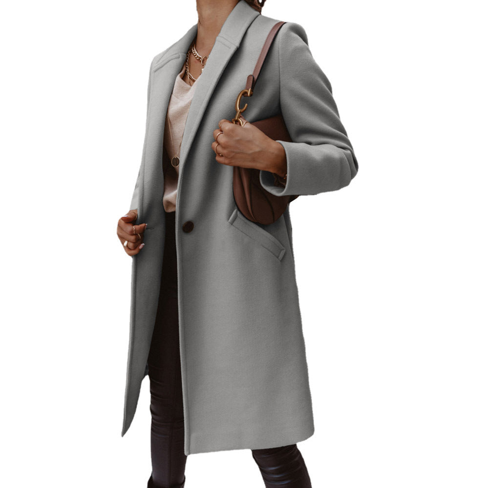 Damen Eleganter Wollmantel mit schmaler Silhouette und tiefen Taschen Stalluxe