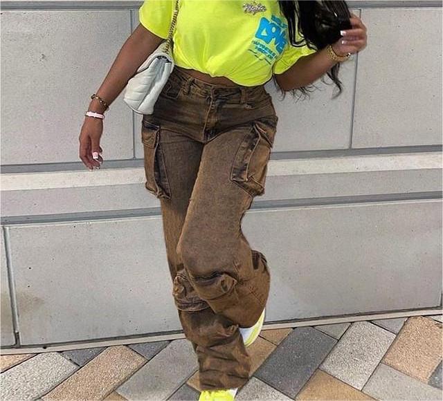 Damen lässige Cargo-Jeans mit weitem Schnitt und praktischen Taschen Stalluxe