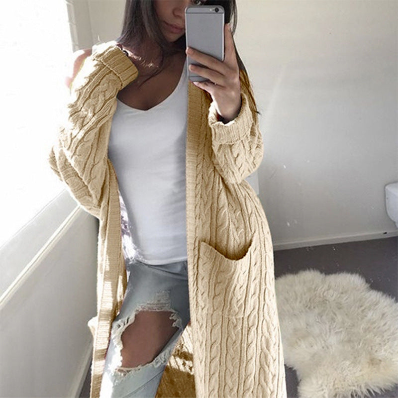 Damen Strickjacke mit Kabelmuster und großen Taschen Stalluxe