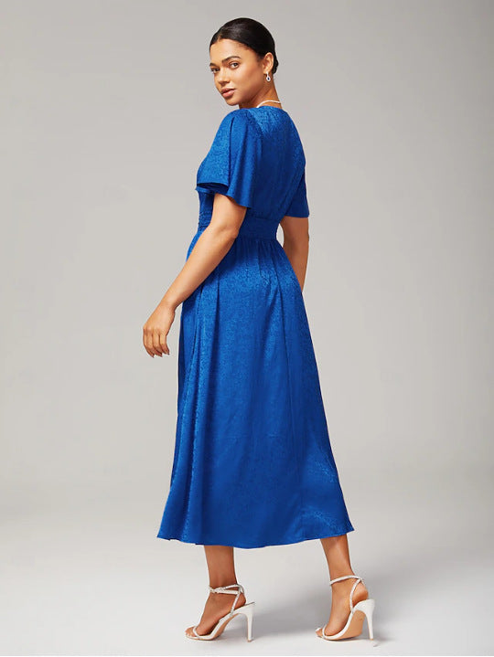 Damen Maxikleid mit voluminösen Ärmeln und floralen Details Stalluxe