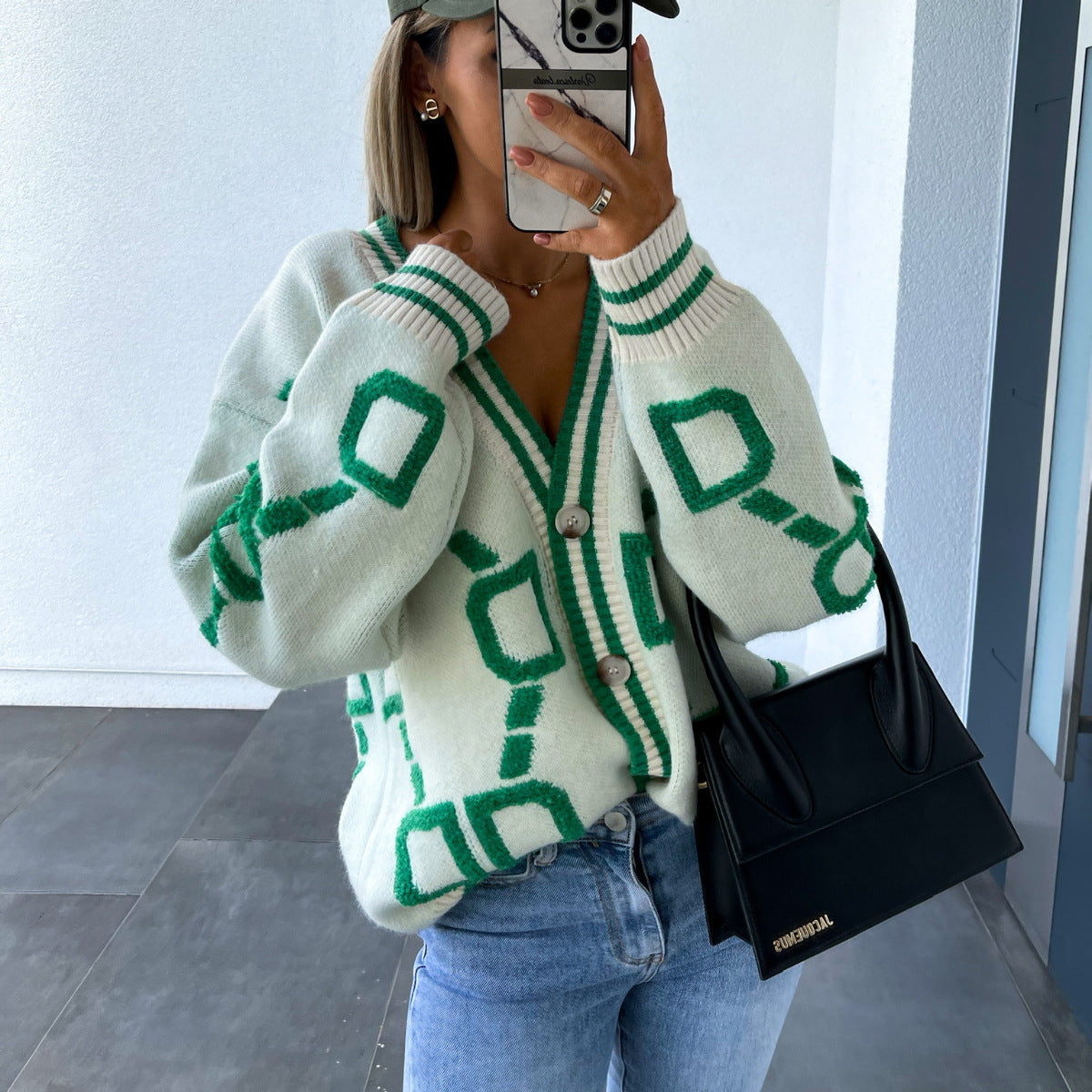 Damen gestrickte Cardigan mit strukturiertem Muster und Knopfdetails Stalluxe