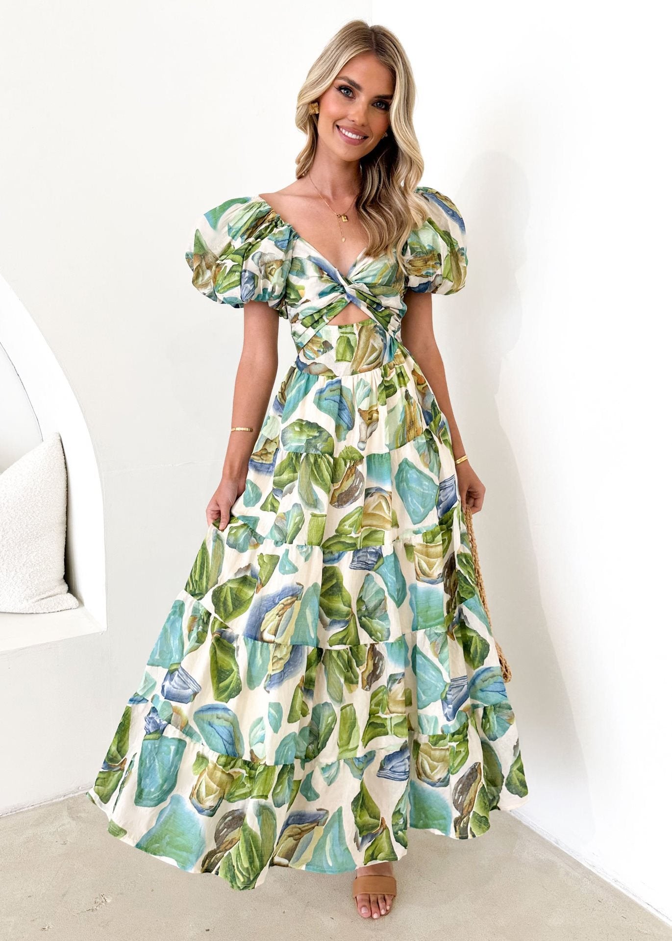 Damen Maxikleid mit voluminösen Puffärmeln und floralem Print Stalluxe