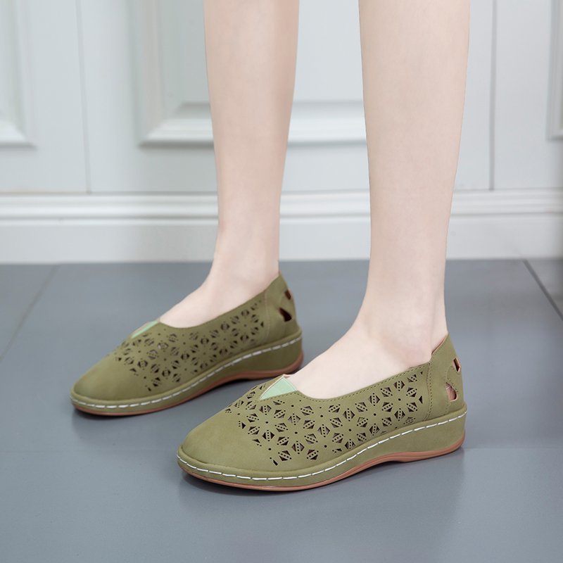 Damen elegante Clogs mit luftigen Schnittmuster und bequemer Sohle Stalluxe