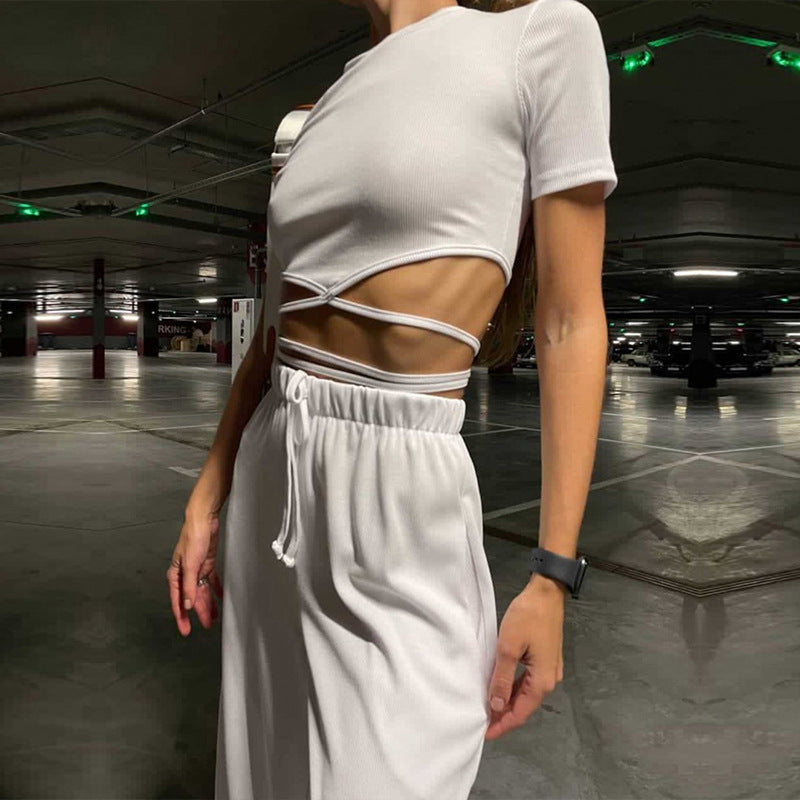 Damen sportliches Crop-Top mit dekorativem Schnitt und elastischem Bund Stalluxe