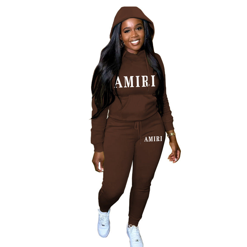 Damen Jogginganzug mit modernem Logo Stalluxe