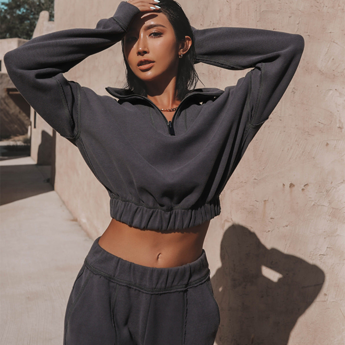 Damen lässiger Hoodie mit Reißverschluss und Rüschensaum Stalluxe