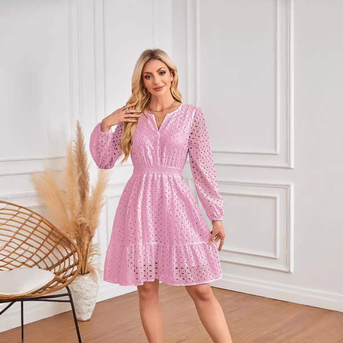 Damen Kleidungsstück mit Lochmuster Stalluxe
