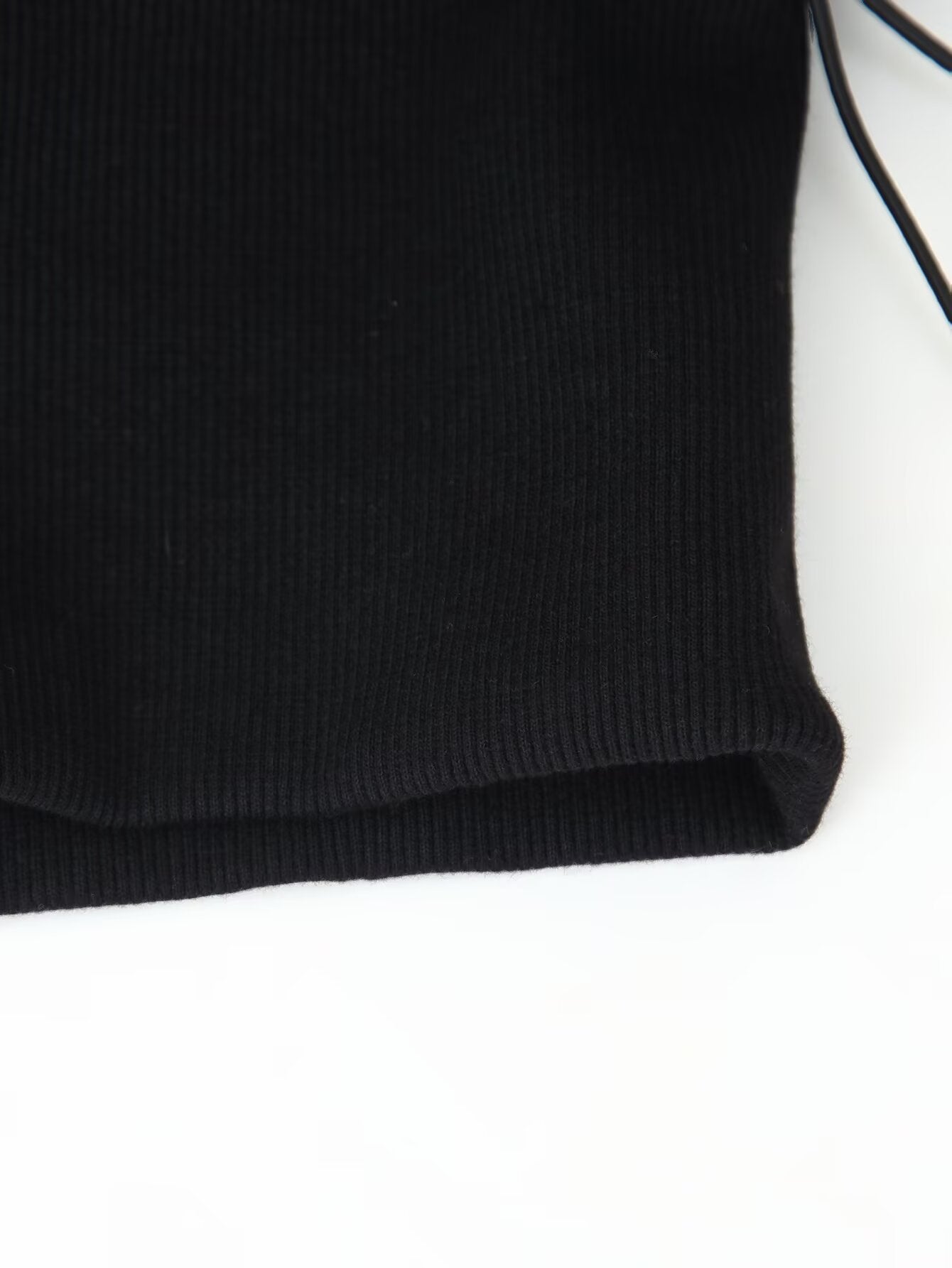Damen modische cropped Steppjacke mit hohem Kragen und elastischem Saum Stalluxe