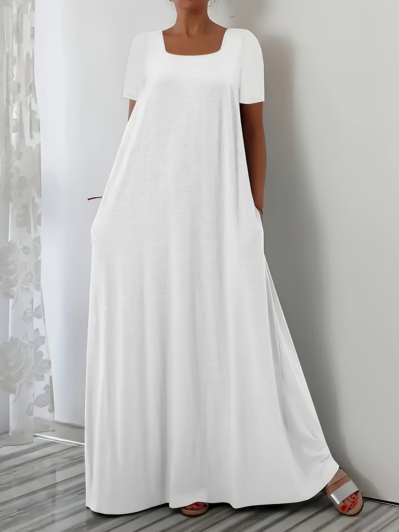 Damen Maxikleid mit weitem Schnitt und praktischen Taschen Stalluxe