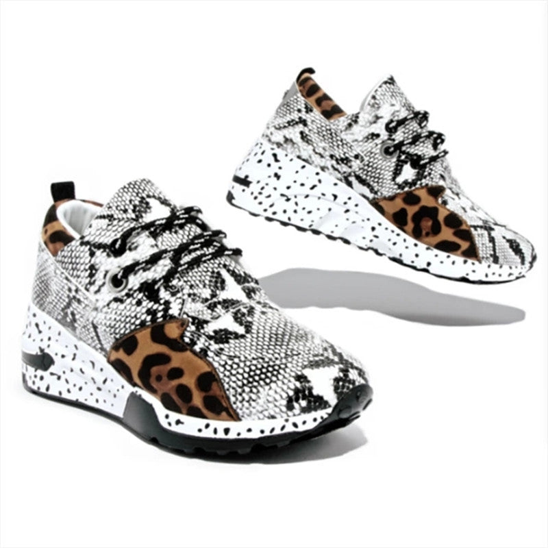 Damen Sportliche Sneaker mit reflektierenden Akzenten und modernem Design Stalluxe