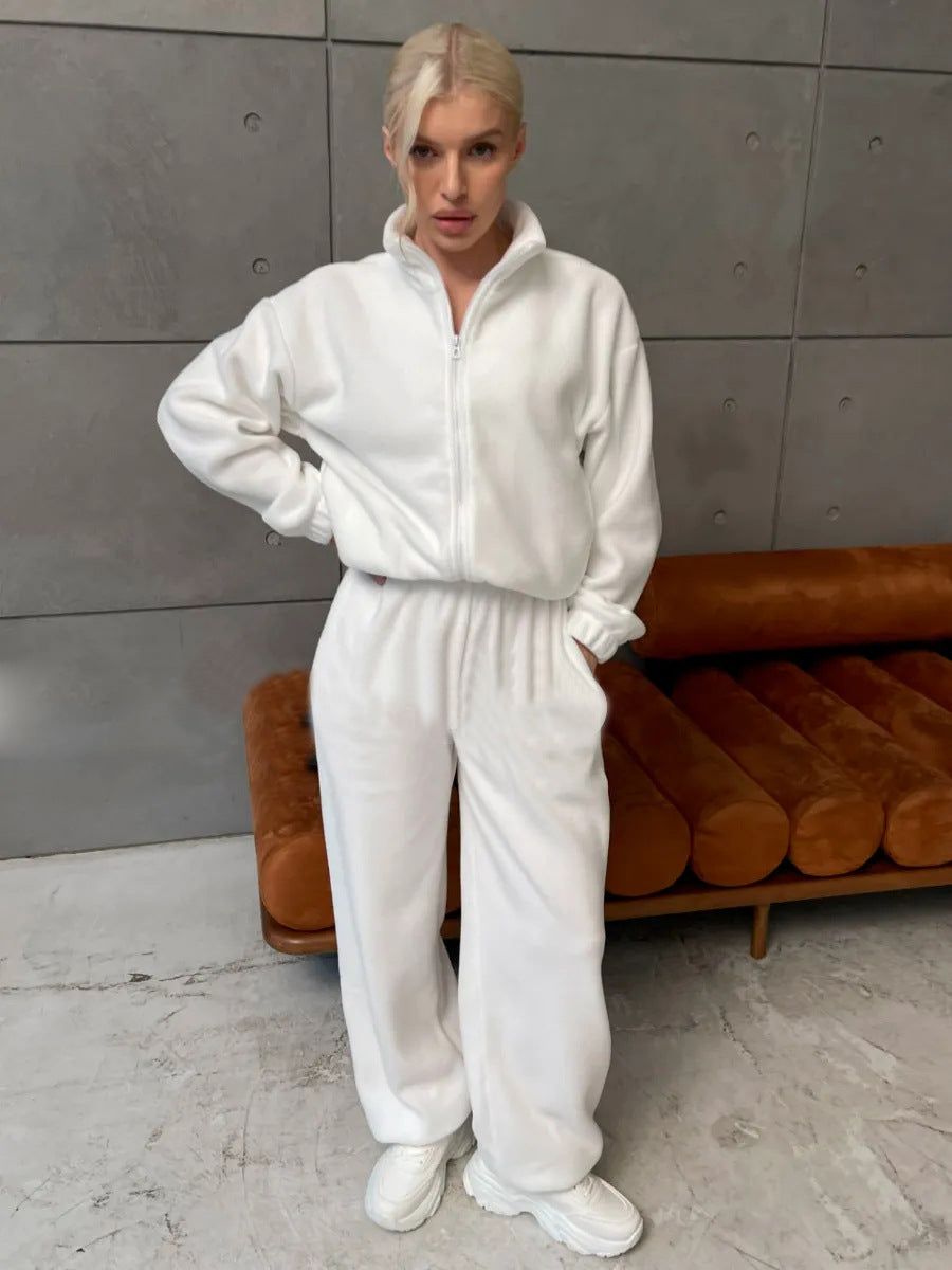 Damen bequemer Fleece-Jogginganzug mit hochschließendem Reißverschluss und weitem Schnitt Stalluxe