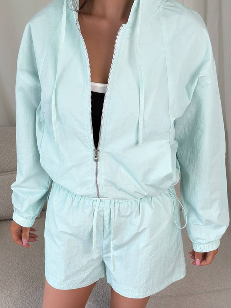 Damen modischer Kapuzenjacke und Shorts Set Stalluxe