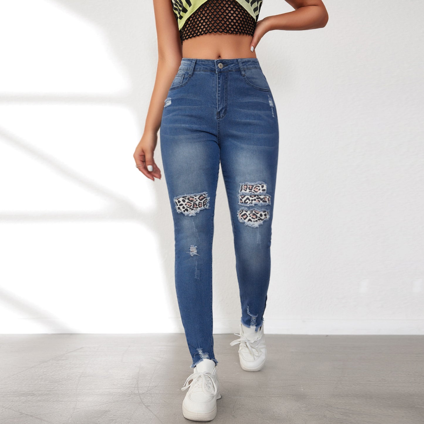 Damen High-Waist Skinny Jeans mit trendigen animalischen Applikationen Stalluxe