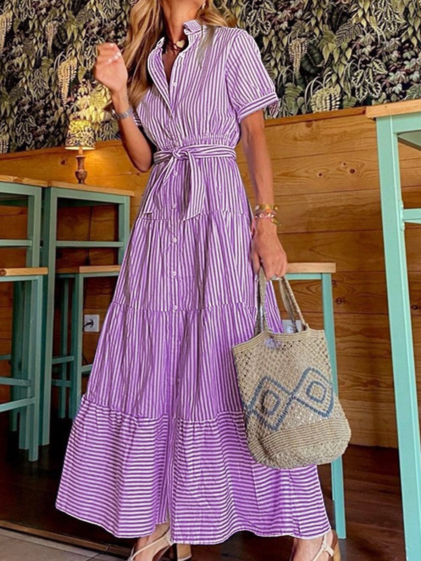 Damen Hemdblusenkleid mit lässigem Streifenmuster und Taillengürtel Stalluxe