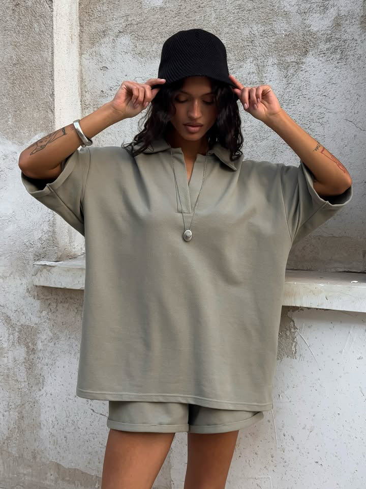 Damen Oversized Poloshirt mit modernem Stehkragen Stalluxe Grün