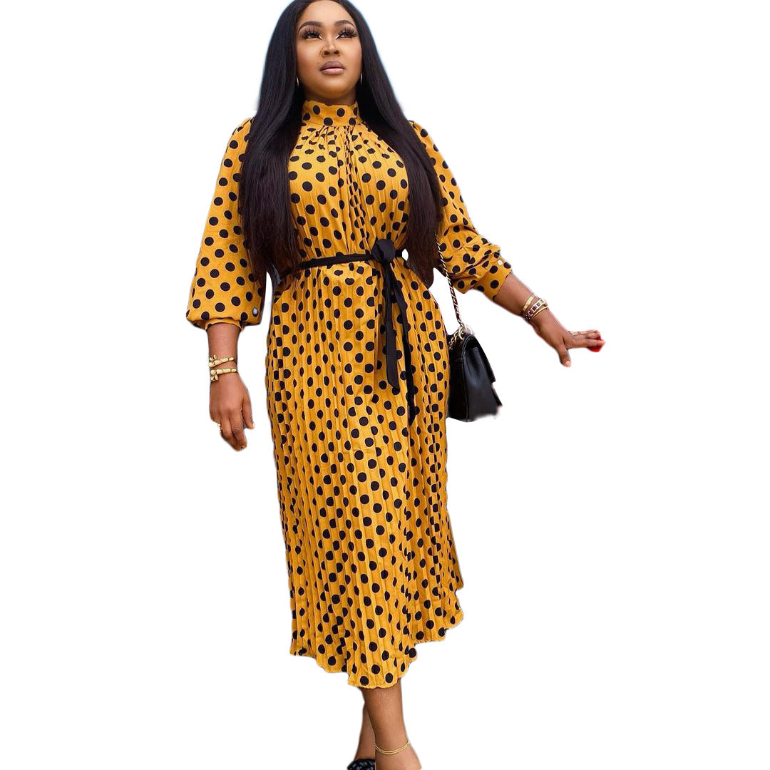 Damen Maxikleid mit modischem Punkte-Design und tailliertem Schnitt Stalluxe