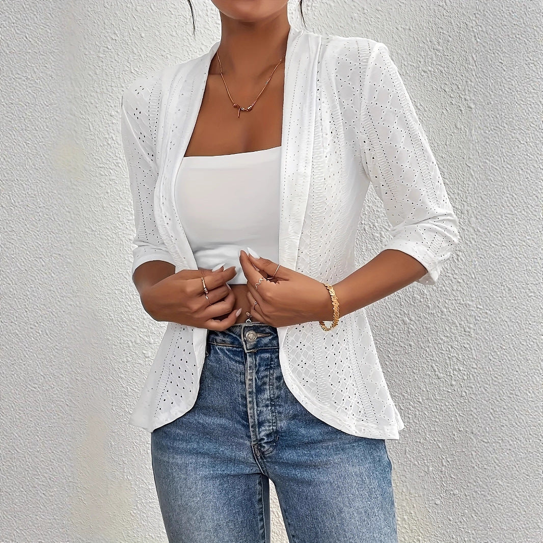 Damen Elegante Blazerjacke mit perforiertem Design und tailliertem Schnitt Stalluxe