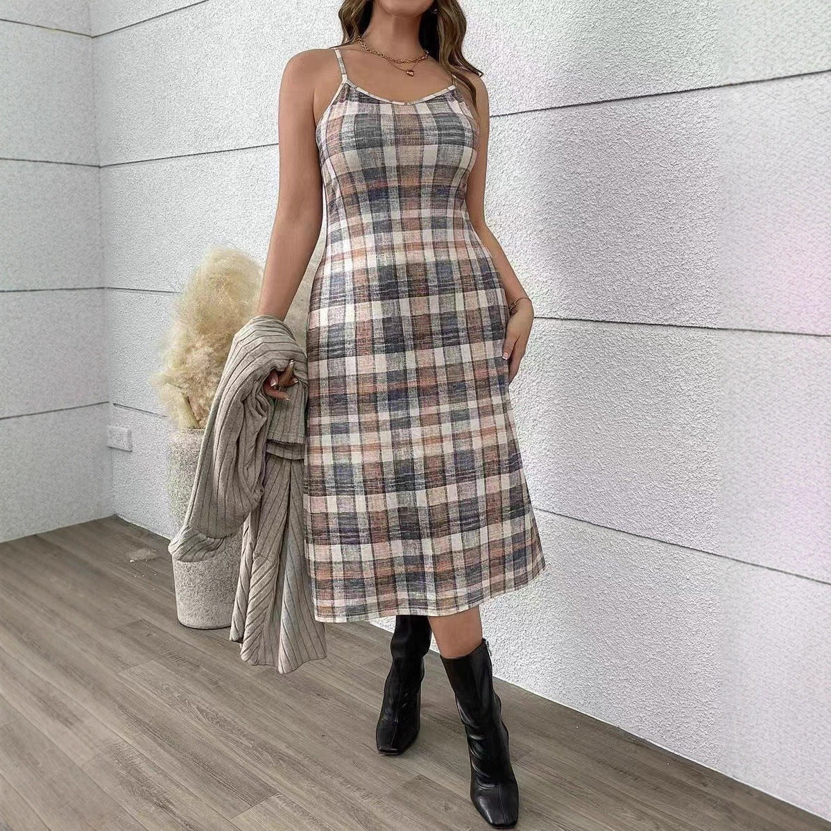 Damen Strickjacke mit asymmetrischem Schnitt und dekorativem Gürtel Stalluxe