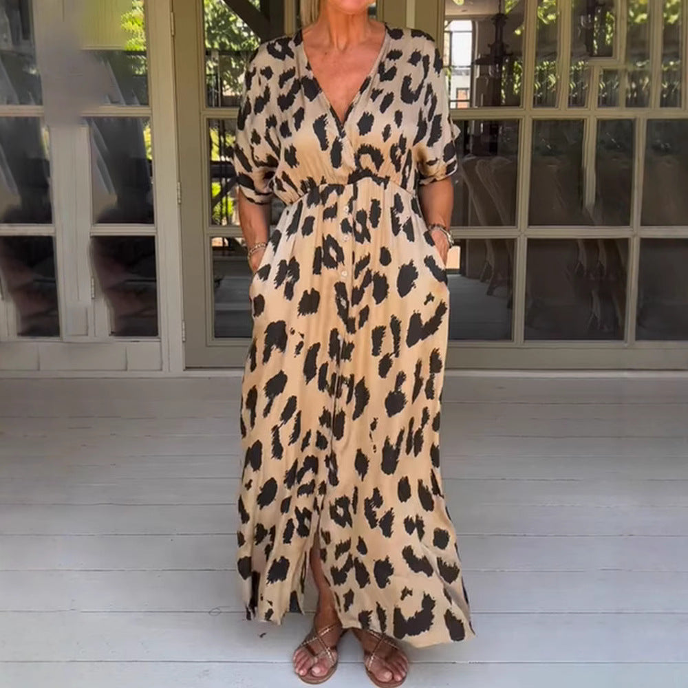Damen Maxikleid mit zeitgemäßem Leopardenmuster und seitlichen Eingrifftaschen Stalluxe