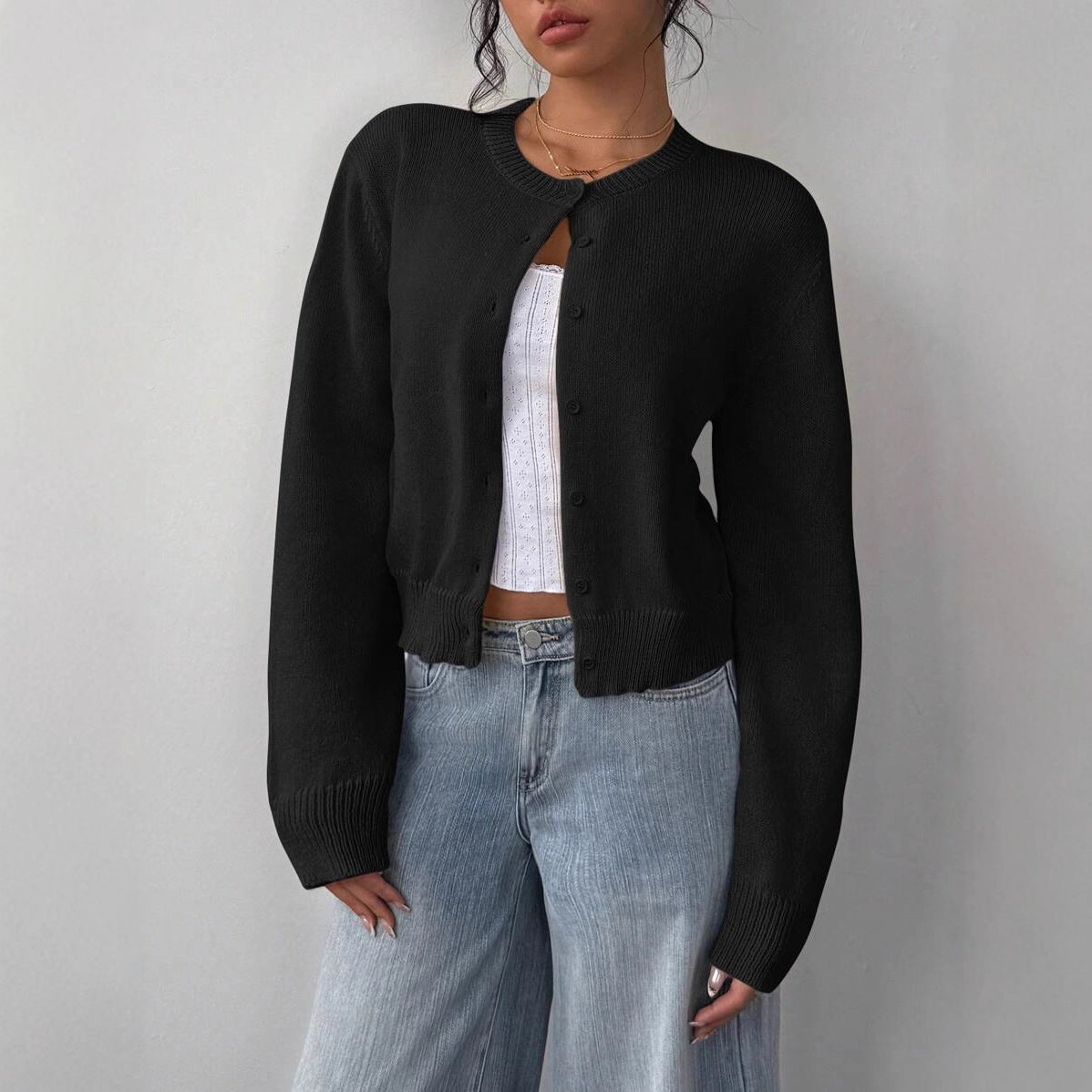 Damen Strickjacke mit feiner Textur und eleganter Knopfleiste Stalluxe