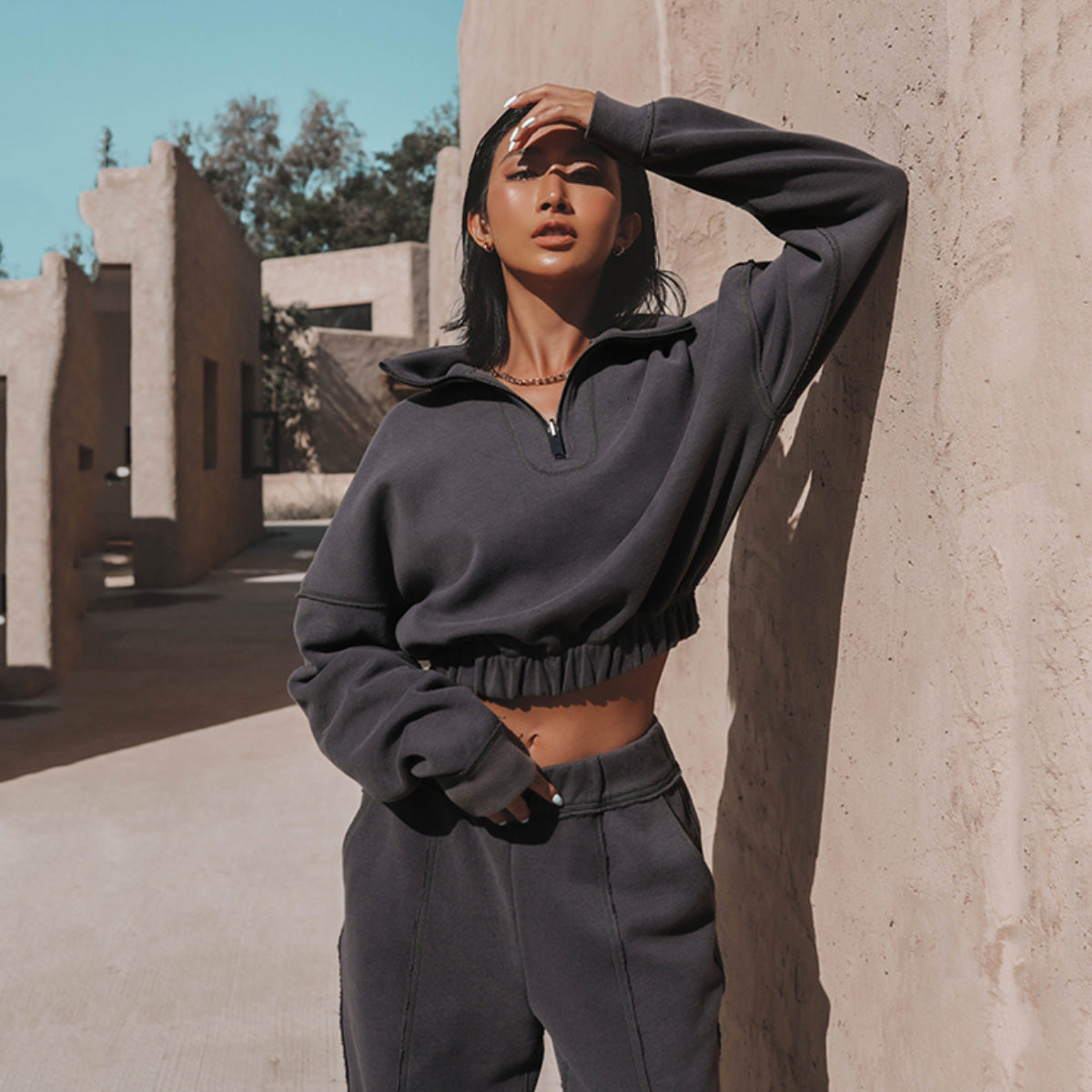 Damen lässiger Hoodie mit Reißverschluss und Rüschensaum Stalluxe