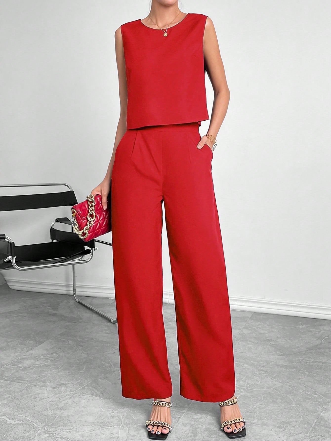 Damen Modisches Zweiteiliges Set mit Cropped Oberteil und weiten Hosen Stalluxe