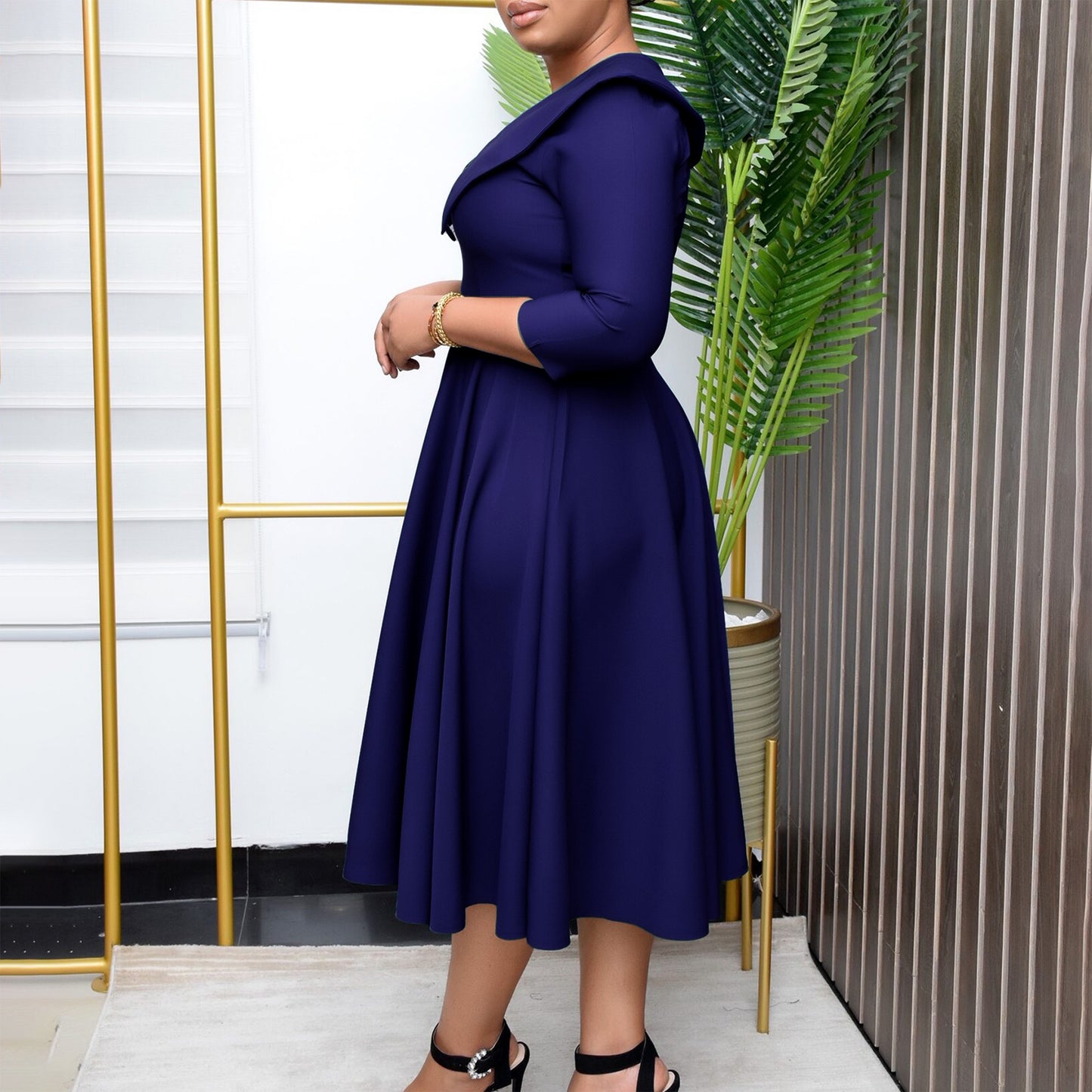 Damen klassisches A-Linien Kleid mit eleganter Kragenpartie und Gürtel Stalluxe