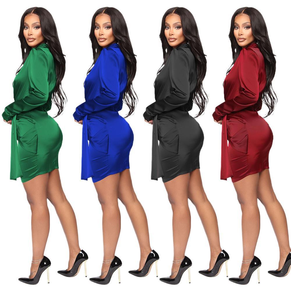 Damen elegantes Midikleid aus Satin mit einem raffinierten Wickeldesign Stalluxe