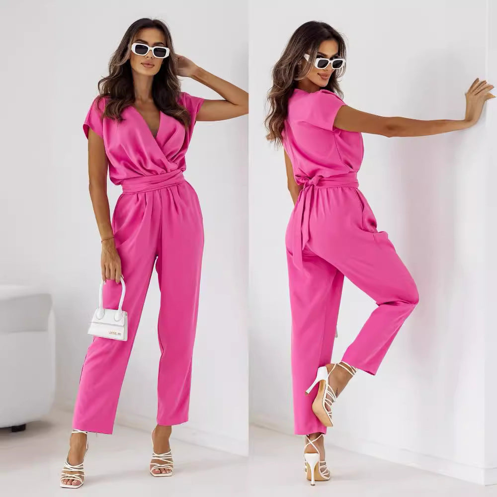 Damen eleganter Jumpsuit mit Wickeldesign und Bindegürtel Stalluxe