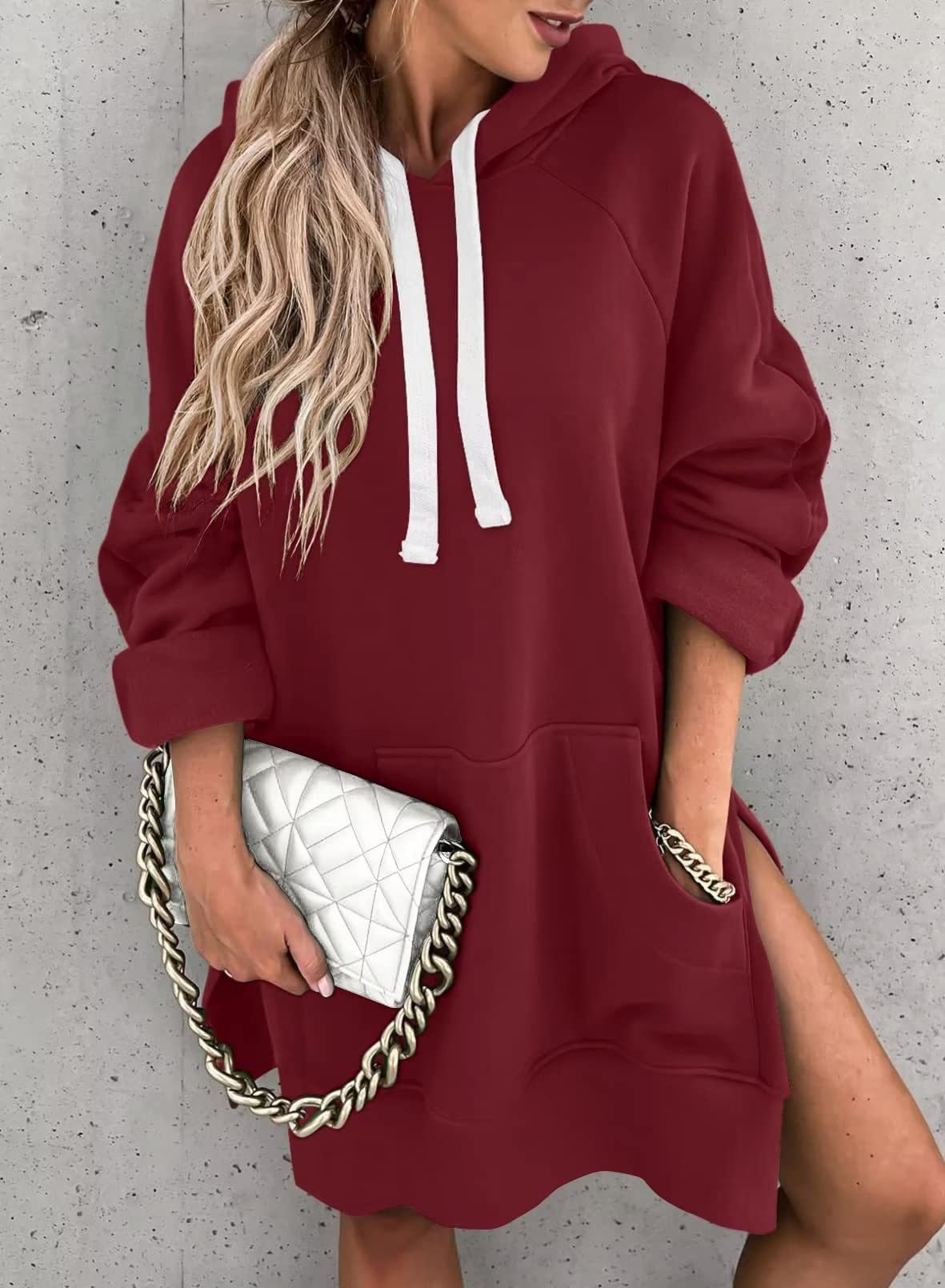 Damen lässiges Kapuzenkleid mit praktischen Eingrifftaschen und seitlichen Schlitzen Stalluxe