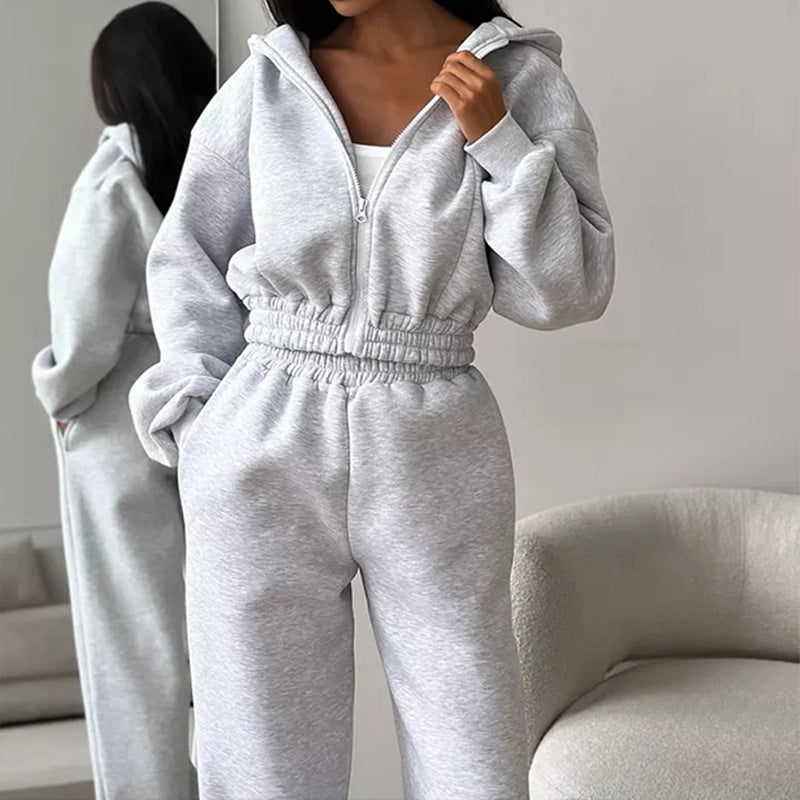 Damen modischer Sweatanzug mit voluminösen Ärmeln und hohem Kragen Stalluxe