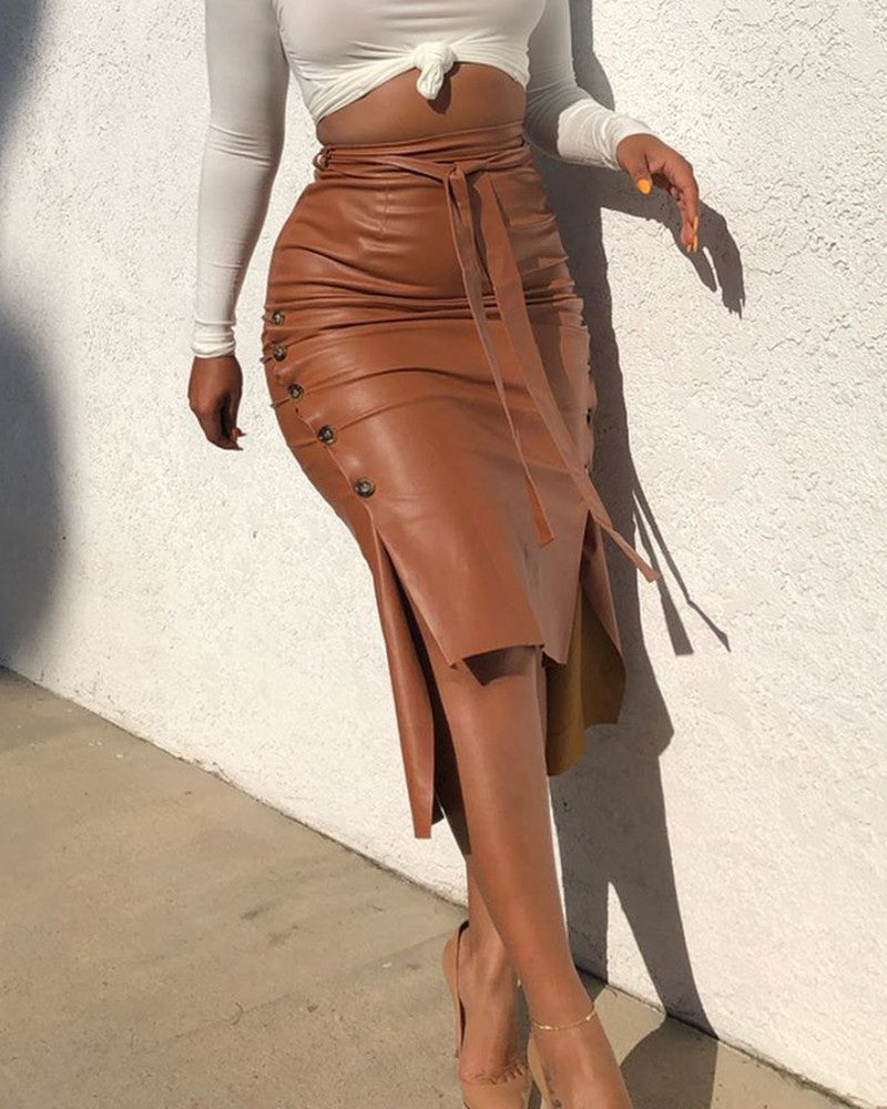 Damen Skirt mit Knopfdetails und hohem Schlitz Stalluxe