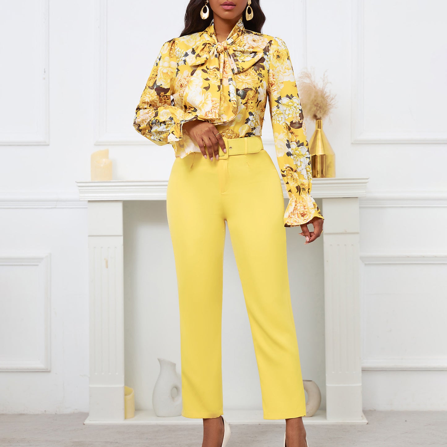 Damen elegante Bluse mit Rüschendetails und passender Hose Stalluxe