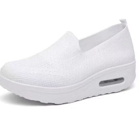 Damen Sportliche Slip-On Sneakers mit luftiger Mesh-Oberfläche und innovativer Dämpfung Stalluxe