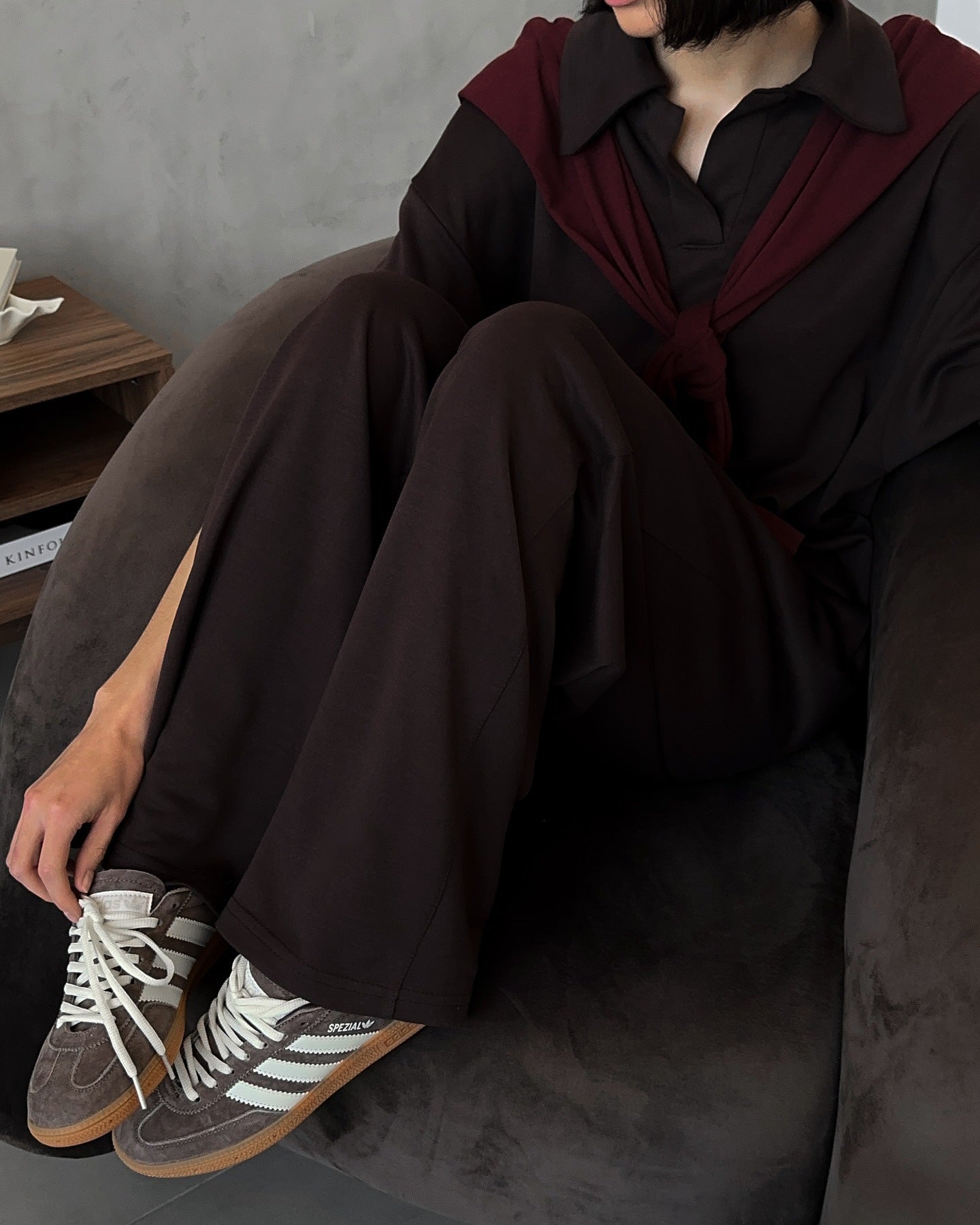 Damen Elegantes und komfortables Jumpsuit mit modischem Kragen Stalluxe