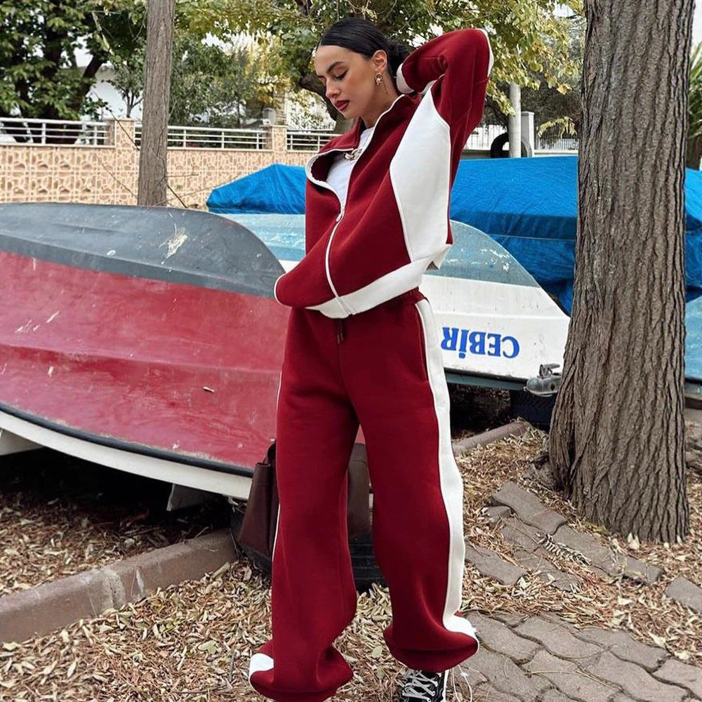Damen Sportliches Sweatsuit mit kontrastierenden Einsätzen und hohem Kragen Stalluxe