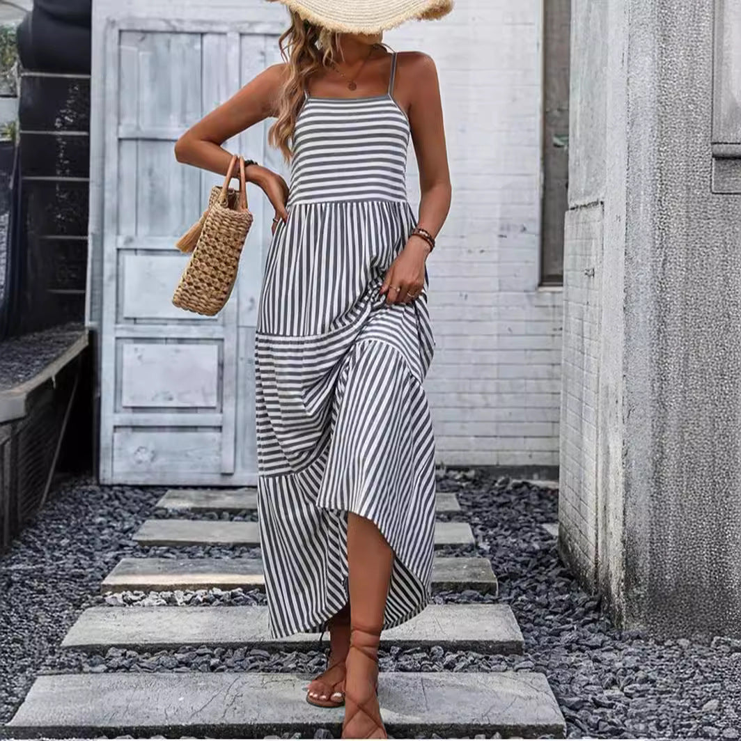 Damen Maxikleid mit schmalen Trägern und gestreiftem Design Stalluxe